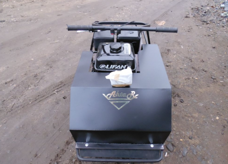 Мотобуксировщик AhtaR Зима 9 л/с с вариатором в Ставрополе