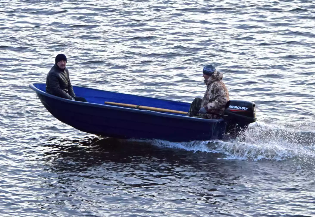 Стеклопластиковая лодка Neman-340 (тримаран) в Ставрополе