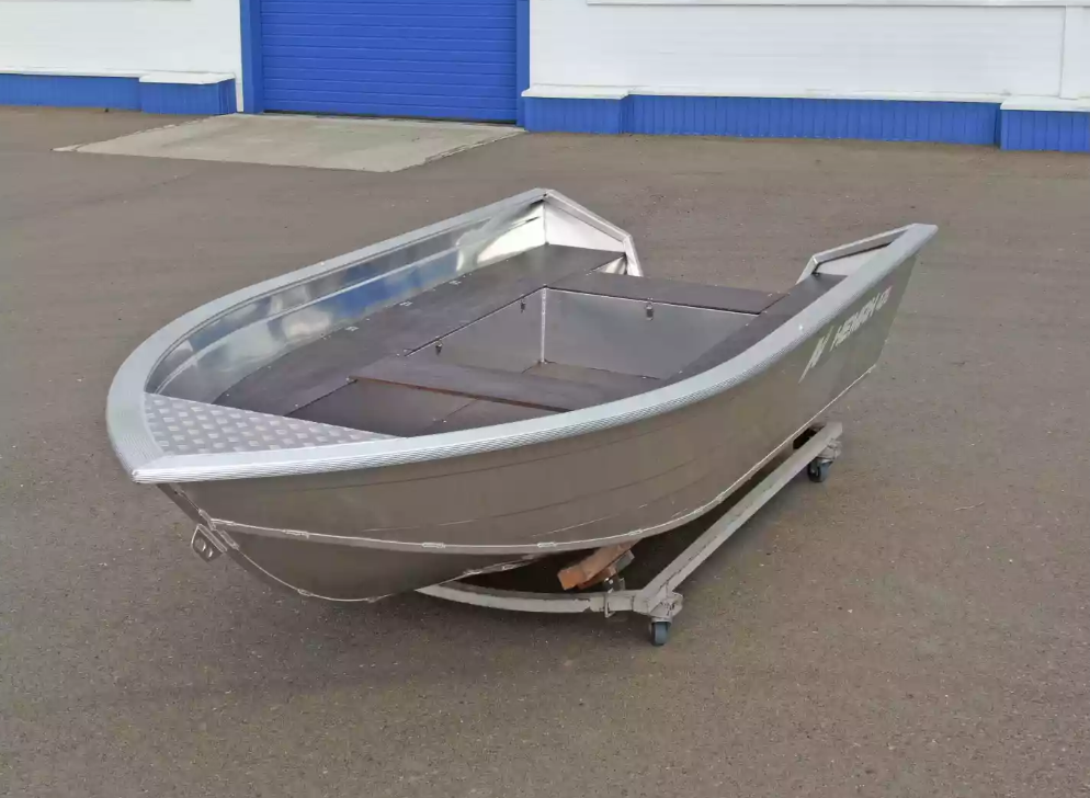 Алюминиевая лодка  Неман-420 в Ставрополе