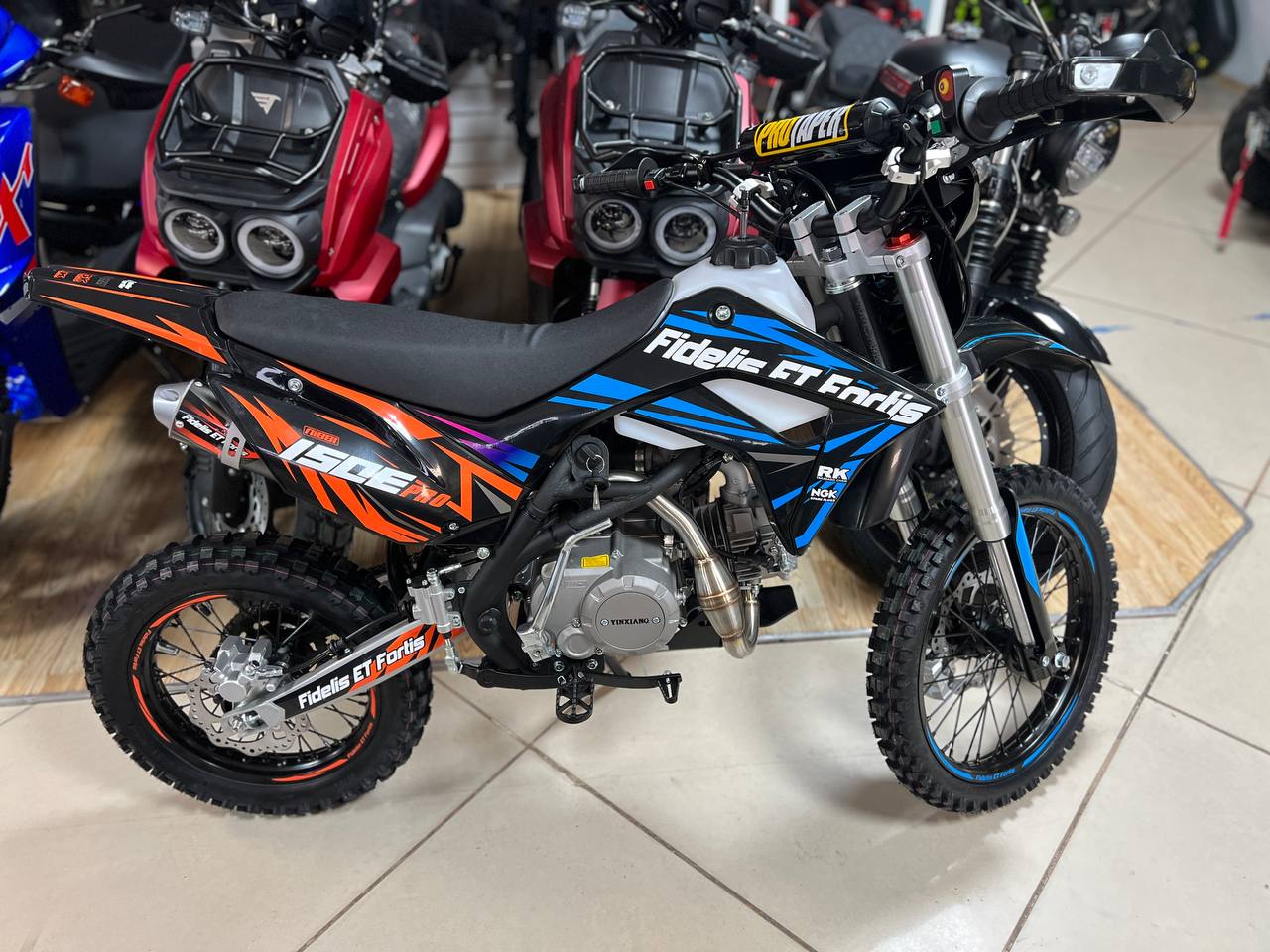 Мотоцикл (питбайк) PROMAX FIDET (ФАЙДЕТ) 190E PRO 17/14 в Ставрополе