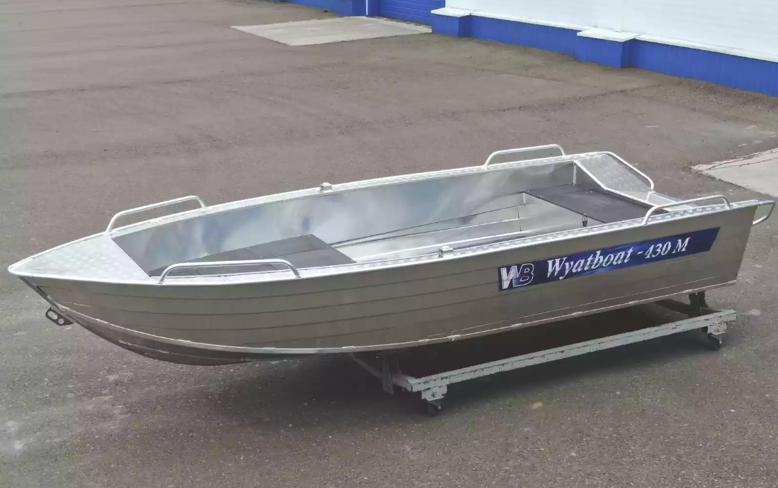 Алюминиевая лодка  Wyatboat-430М FISH в Ставрополе