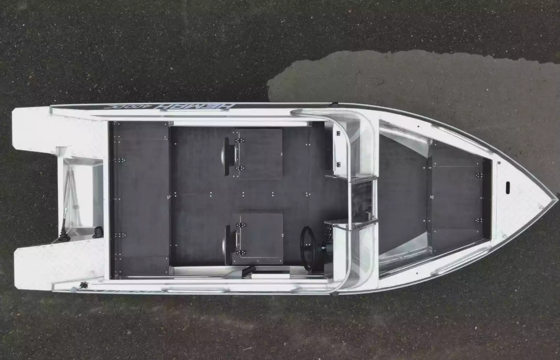 Алюминиевая лодка  Neman-400 DC в Ставрополе