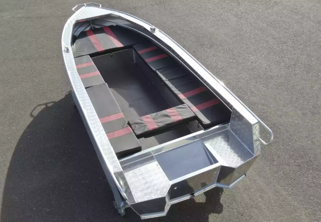 Алюминиевая лодка Wyatboat-390РМ увеличенный борт в Ставрополе
