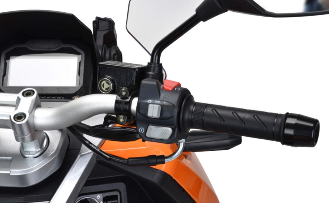 Скутер MOTOLAND (МОТОЛЕНД) T-MAX 150 в Ставрополе