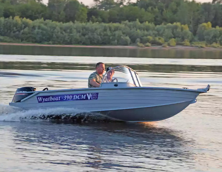 Алюминиевая лодка Wyatboat-390 DCM в Ставрополе