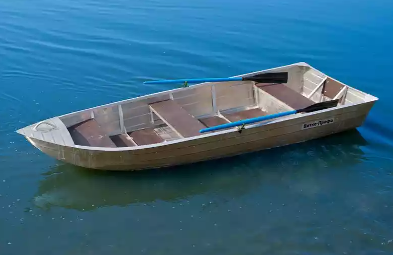 Алюминиевая лодка Вятка-Профи 37 в Ставрополе