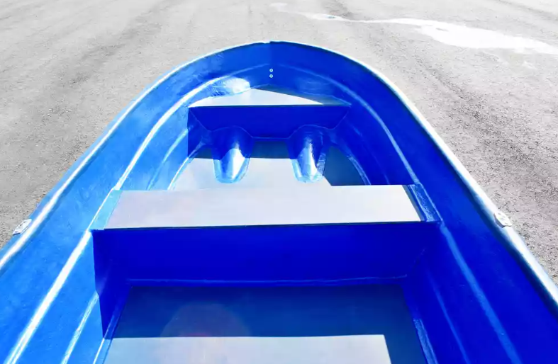 Стеклопластиковая лодка Neman-340 (тримаран) в Ставрополе