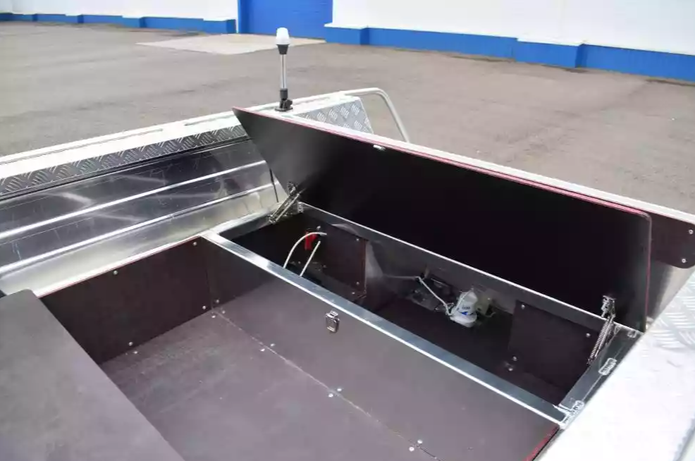 Алюминиевая лодка Wyatboat-390 DCM Увеличенный борт в Ставрополе