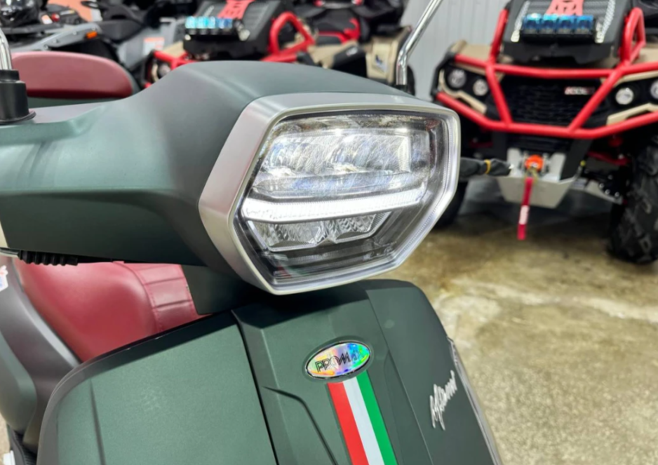 Скутер PROMAX Miami 240 (49) в Ставрополе