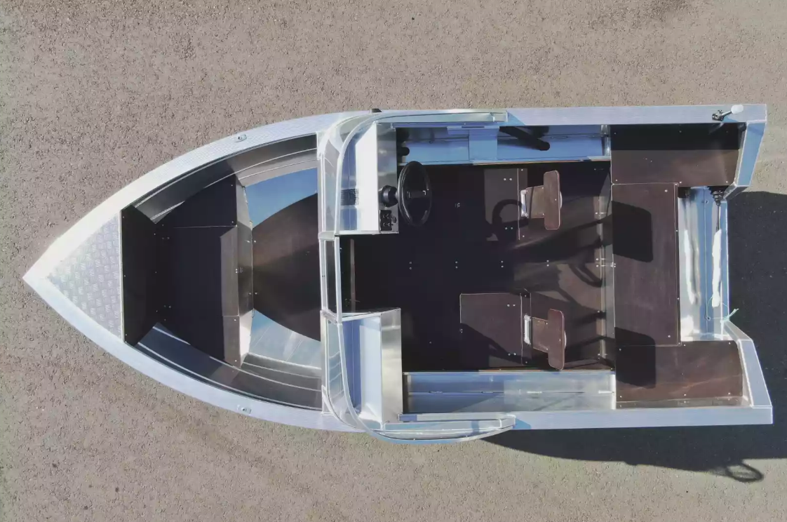 Алюминиевая лодка  Неман-400 DCM в Ставрополе