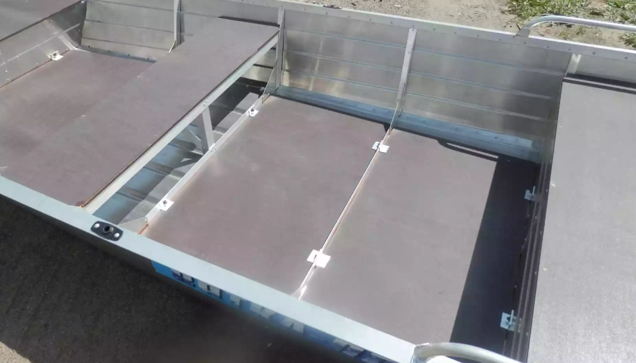 Алюминиевая лодка Вятка-Профи 32 в Ставрополе