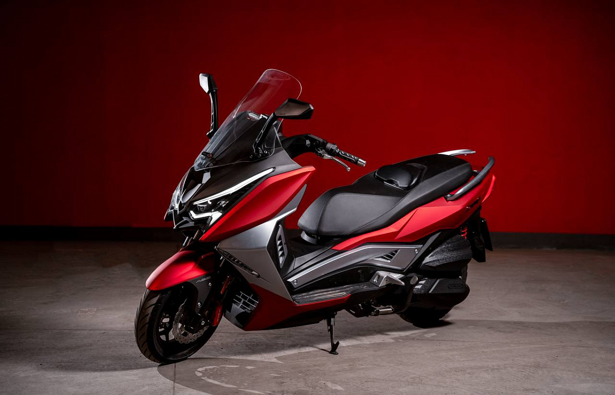 МАКСИСКУТЕР ARIIC 318 в Ставрополе