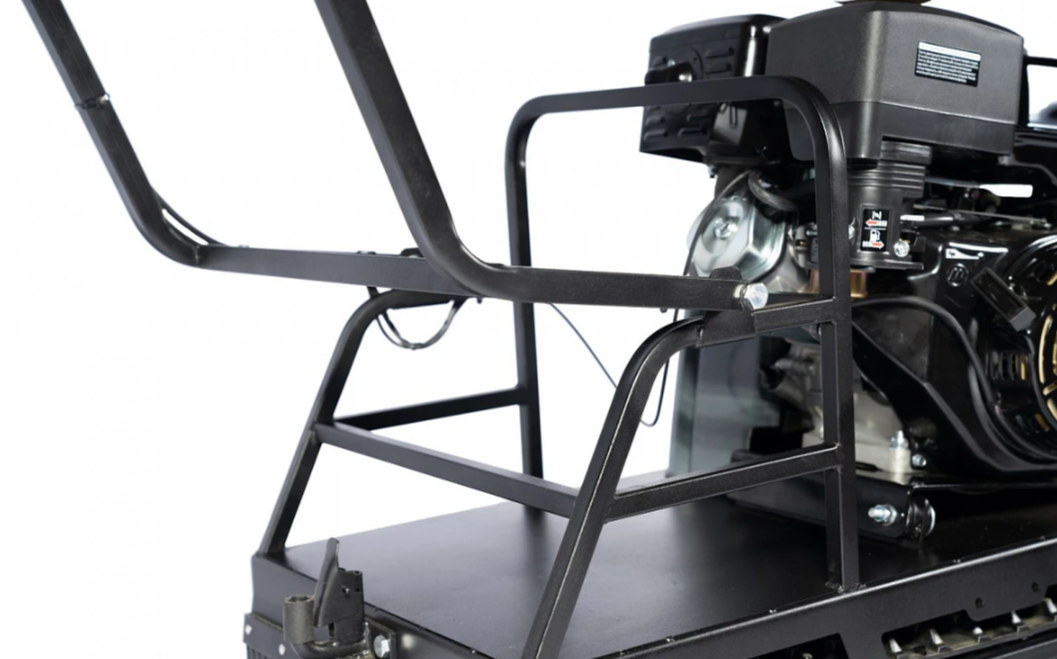 Мотобуксировщик БУРЛАК-M2 LFK 20 л.с. Промысловик в Ставрополе