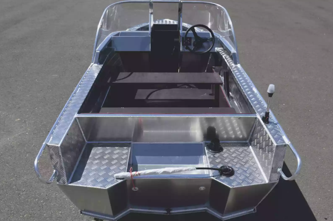 Алюминиевая лодка Wyatboat-390 DCM в Ставрополе