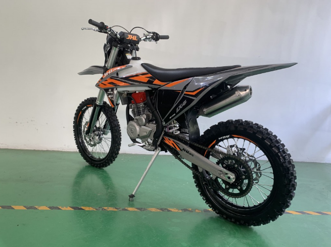 Мотоцикл JHLMOTO JHL LX4 CB300RL (175FMN) в Ставрополе