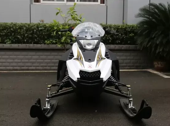 Снегоход ULAR 220 в Ставрополе