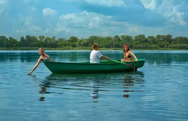 Стеклопластиковая Лодка Голавль в Ставрополе