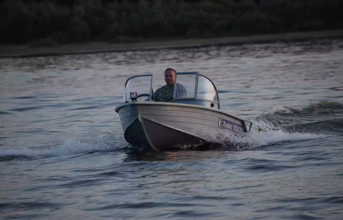 Алюминиевая лодка Wyatboat-390 DCM в Ставрополе