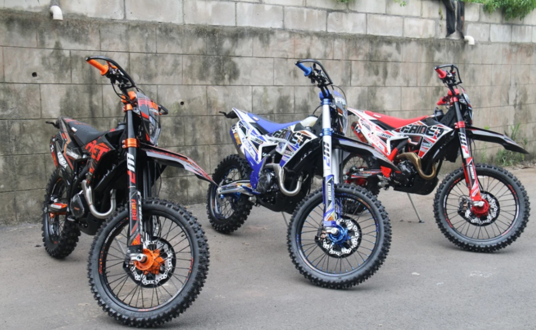 Кроссовый мотоцикл FAIDET CB300RL MAX WP в Ставрополе