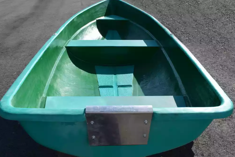 Стеклопластиковая Лодка Голавль в Ставрополе