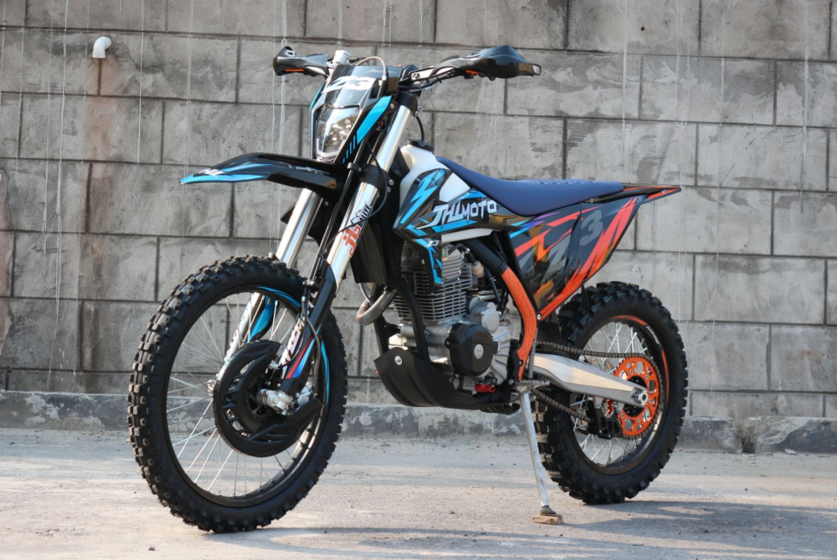Мотоцикл JHLMOTO JHL Z3 CB250 (172FMM-3A) в Ставрополе