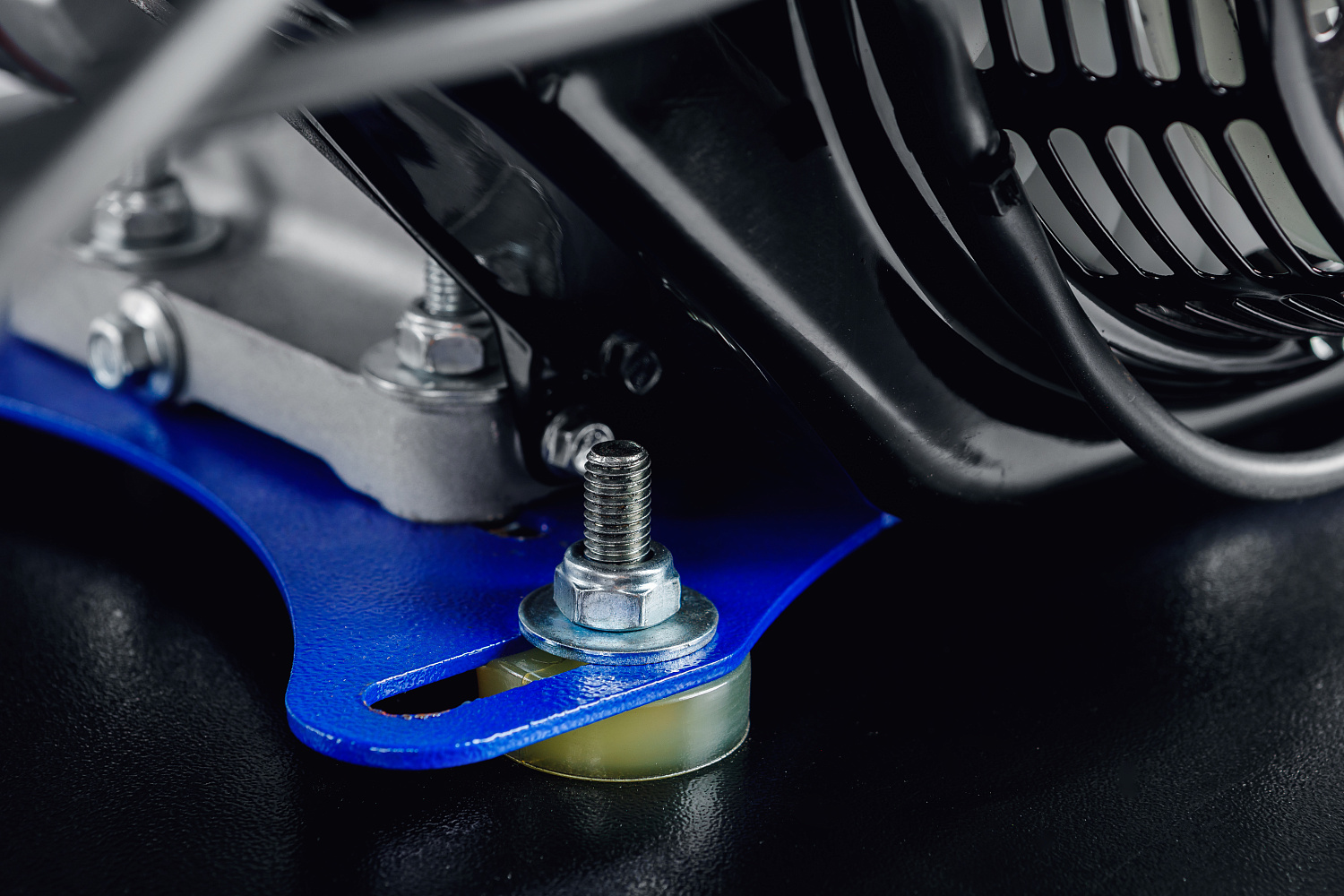 МОТОБУКСИРОВЩИК IKUDZO LONG 2.0 1700/500 EKR19 в Ставрополе