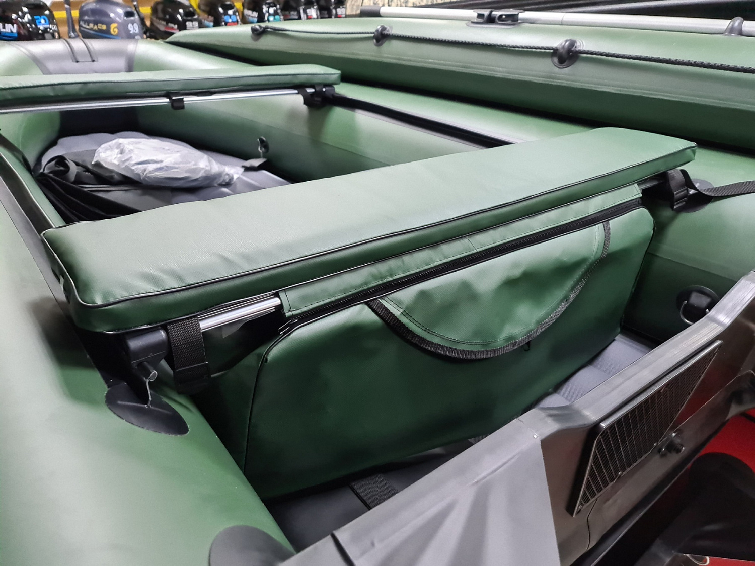 КОМПЛЕКТ МЯГКИХ НАКЛАДОК С СУМКОЙ ДЛЯ ЛОДОК 110Х20 ЗЕЛЕНЫЙ в Ставрополе