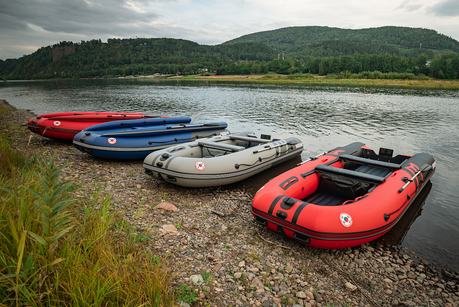 Лодка MISHIMO RIVER FJET PRO 400 под водомет в Ставрополе