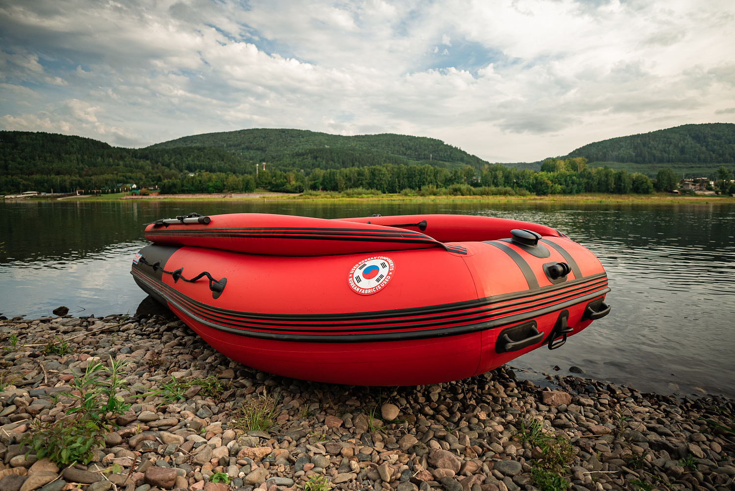 Лодка MISHIMO RIVER FJET PRO 400 под водомет в Ставрополе