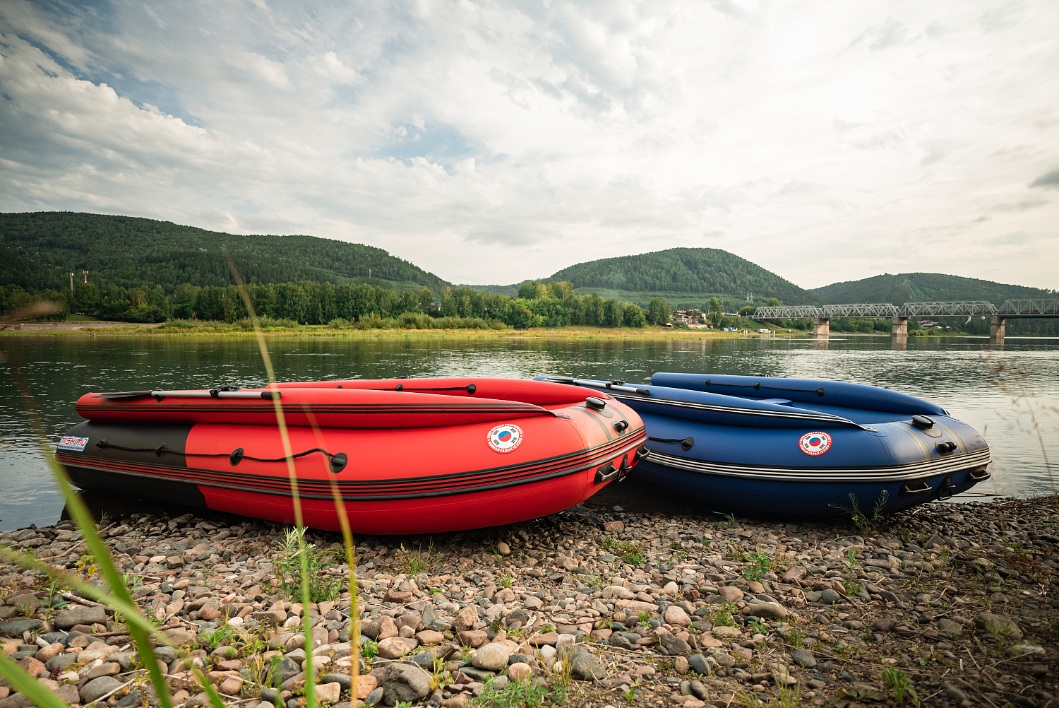Лодка MISHIMO RIVER FJET PRO 400 под водомет в Ставрополе