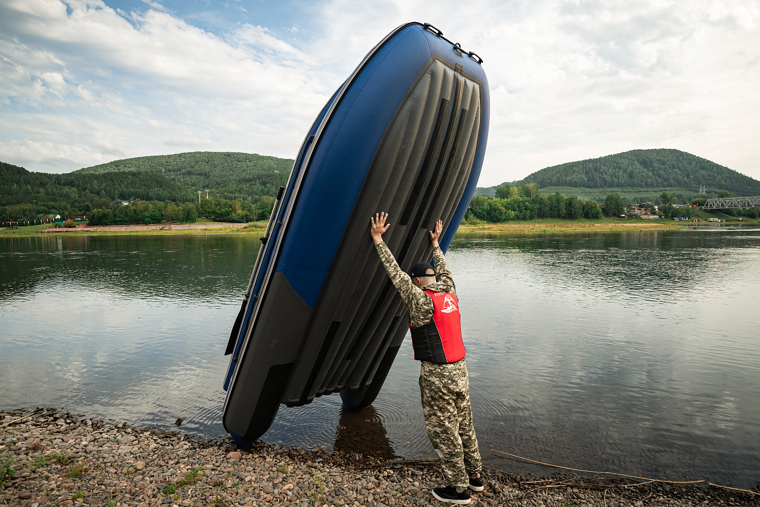 Лодка MISHIMO RIVER FJET PRO 400 под водомет в Ставрополе