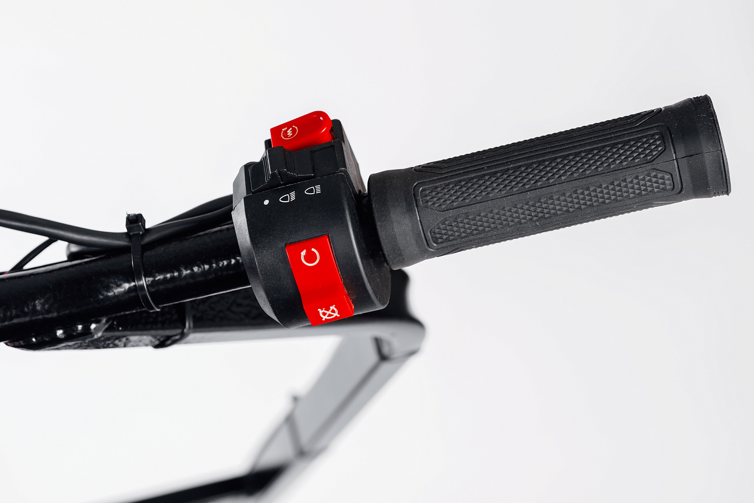 МОТОБУКСИРОВЩИК IKUDZO LONG 2.0 1700/500 EKR19 в Ставрополе