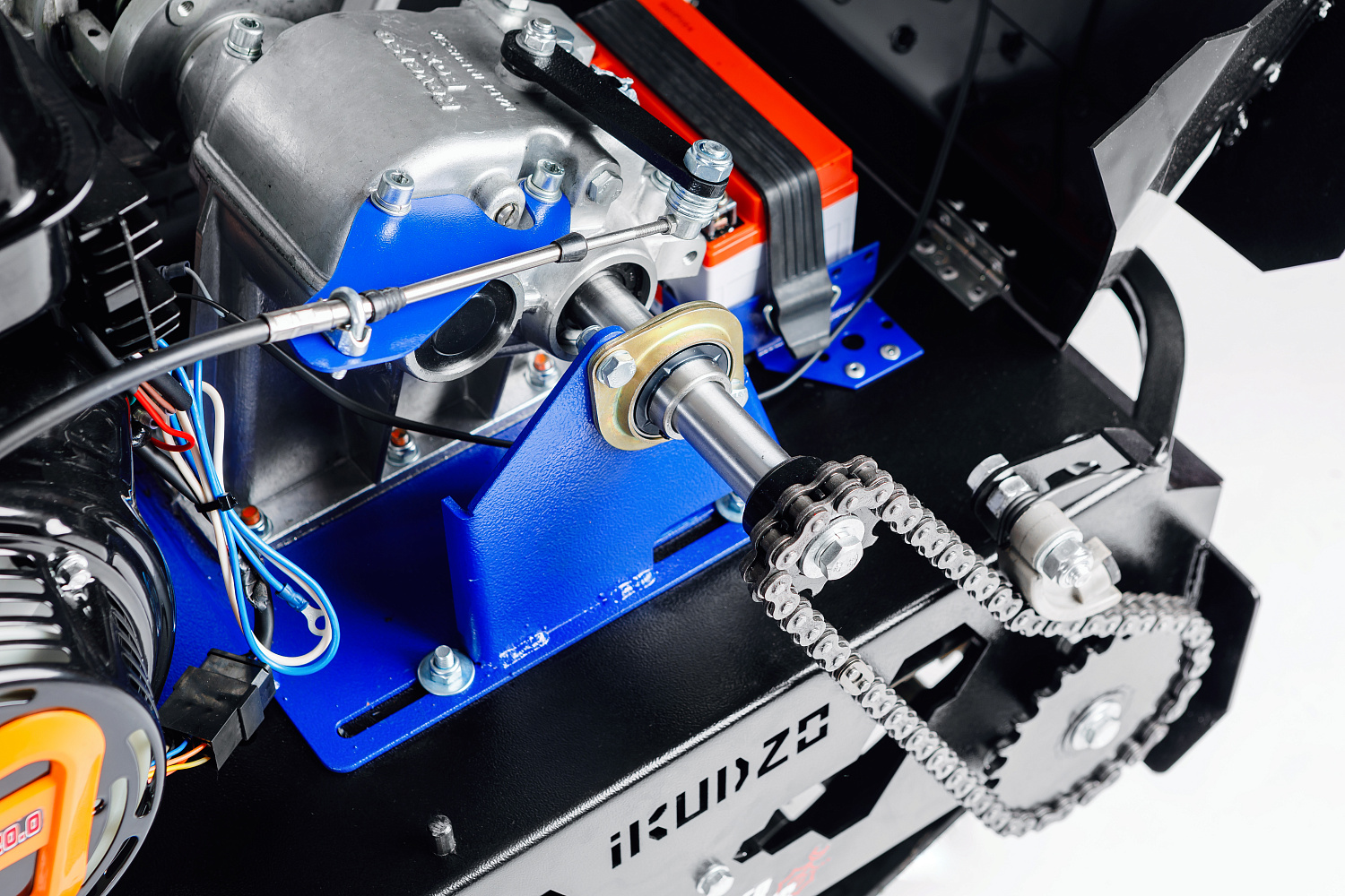 МОТОБУКСИРОВЩИК IKUDZO LONG 2.0 1700/500 EKR19 в Ставрополе