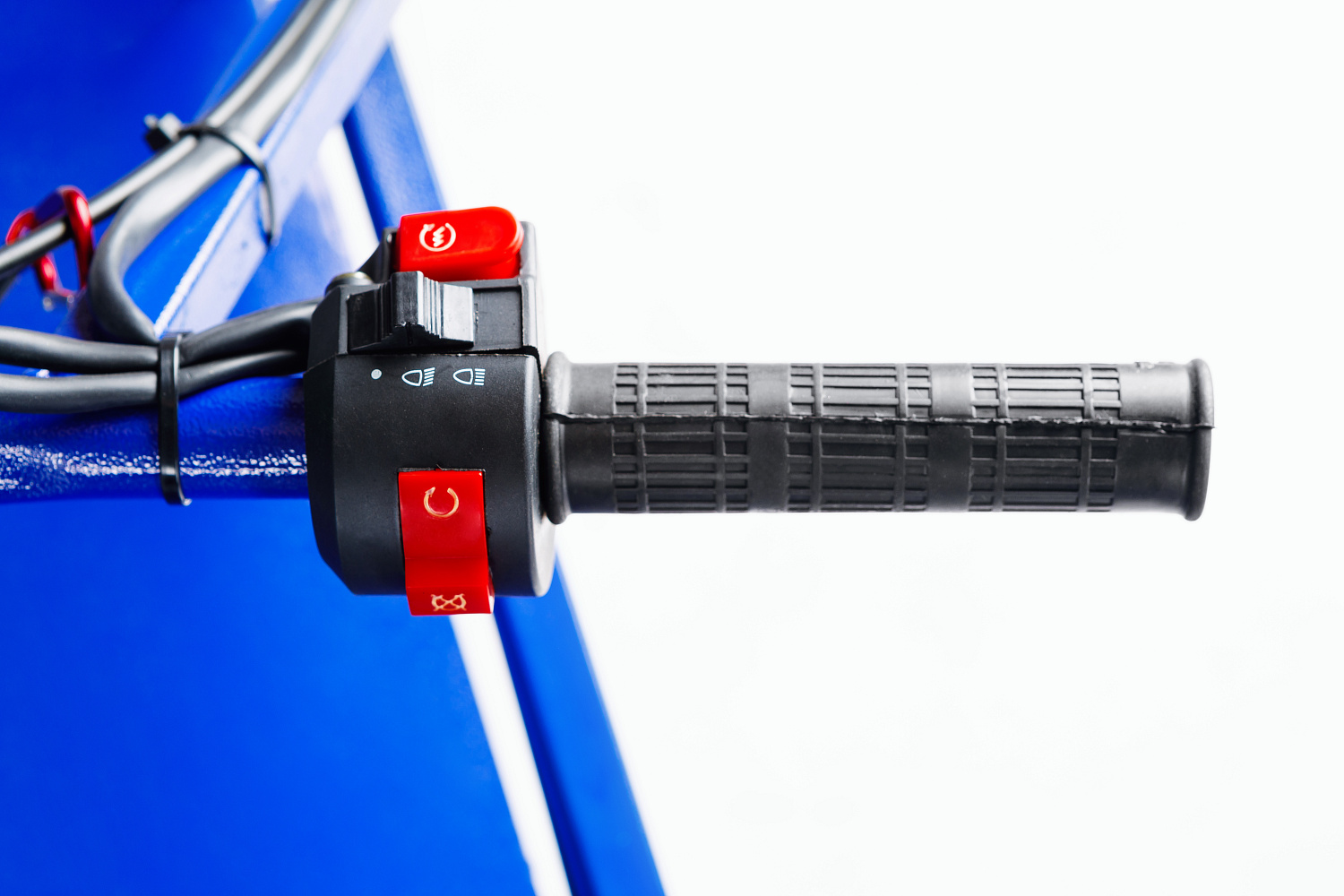 МОТОБУКСИРОВЩИК SNOW DOG 15 л.с. в Ставрополе